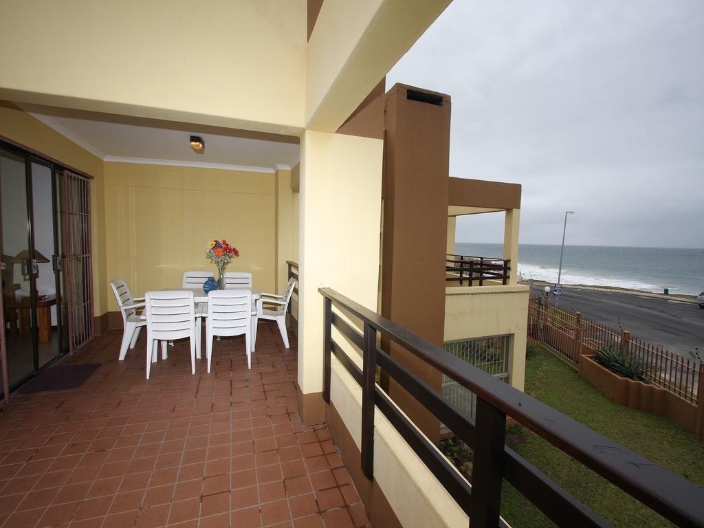 First Group Costa Smeralda Apartment Margate Exterior photo